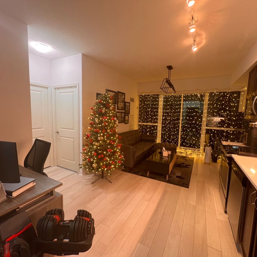 For Lease - 39 Annie Craig Drive Unit# 1404, Toronto, Ontario - Photo 1