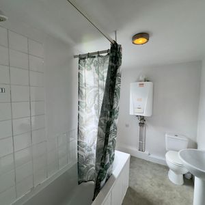 Walton Street, Colne - Photo 3