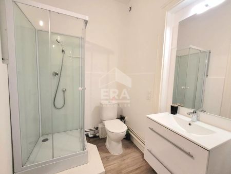 LOCATION - PAU - T1 meublé de 28 m² rénové et moderne - Photo 4
