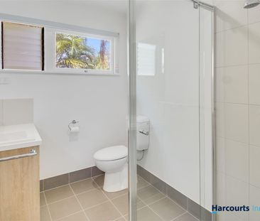 2/12 Collings Street, Balmoral, Qld 4171 - Photo 2