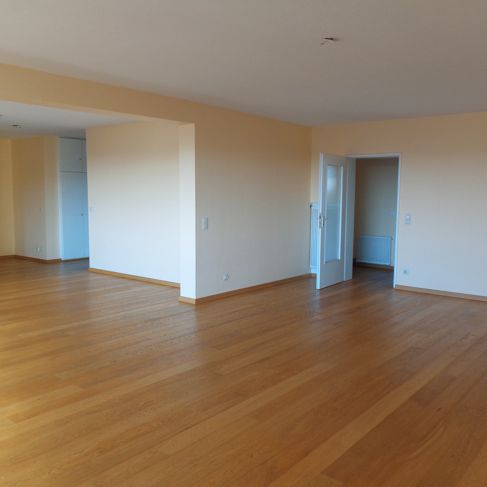 Gesucht - Gefunden! Sonnenverwöhnte 3-Zimmer Wohnung in Düsseldorf-Bilk - Photo 1