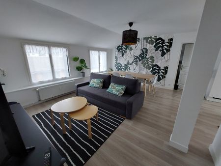 Location Appartement 4 pièces 69m² LE TREPORT 76470 - Photo 2