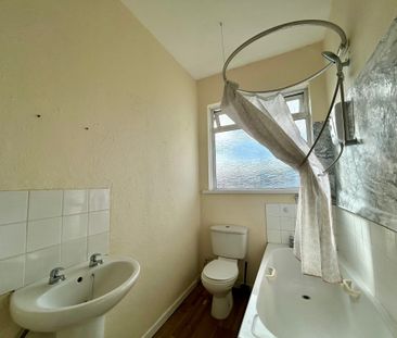 3 bedroom end of terrace to rent West Street, Fareham - Photo 3