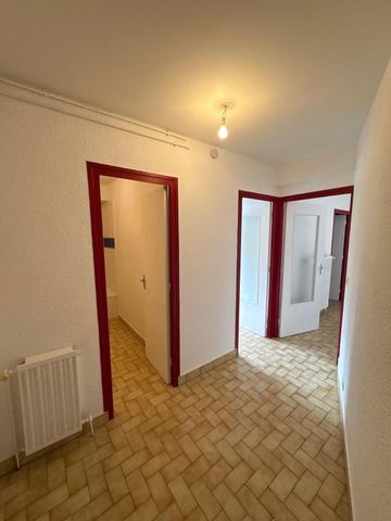 Location Appartement 2 pièces 37m² ROMANS SUR ISERE 26100 - Photo 3