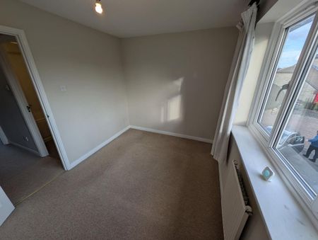 2 bedroom terraced house to rent - Photo 5