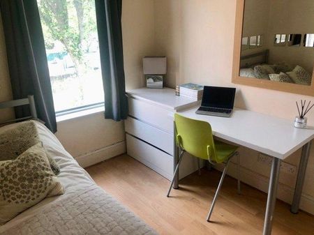 6 bedroom house share to rent - Photo 4