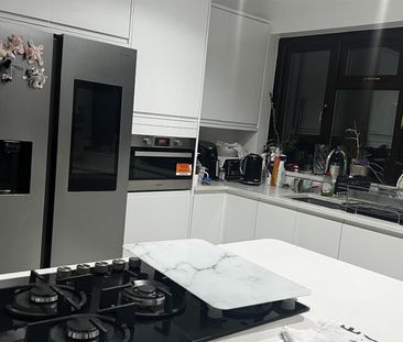 1 bed house share to rent in Winchmore Hill Road, London, N21 - Photo 1