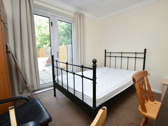 Cunningham Road, Norwich, NR5 - Photo 1