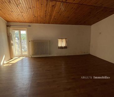 Location Maison 4 pièces 136m² - Photo 1