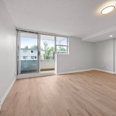 Renovated And Bright Pet Friendly Studio Close To Main Street - Photo 4