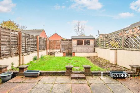 2 bedroom terraced house to rent - Photo 2