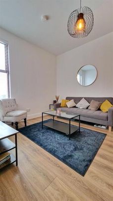 Room 5, 265 Woodstock Road, Belfast, BT6 8PR - Photo 1