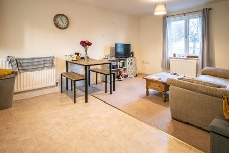 2 bedroom apartment to rent - Photo 2