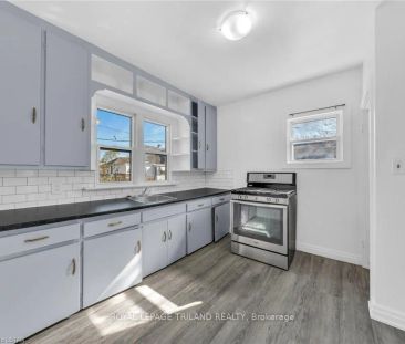 Detached Home For Lease | X8283028 - Photo 1
