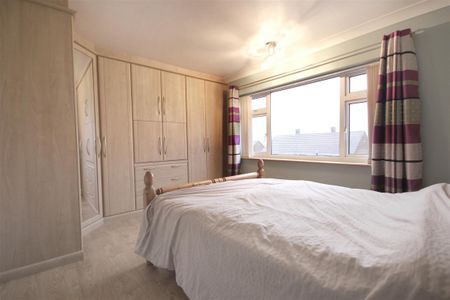 3 Bedroom House - Townhouse To Let - Photo 4