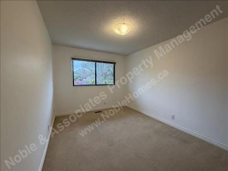 8X West 45th Avenue UP Vancouver - Photo 3