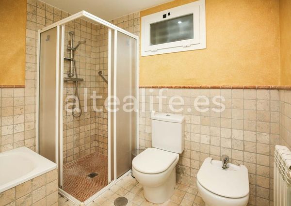 Cap-negret, Altea, Valencian Community 03590