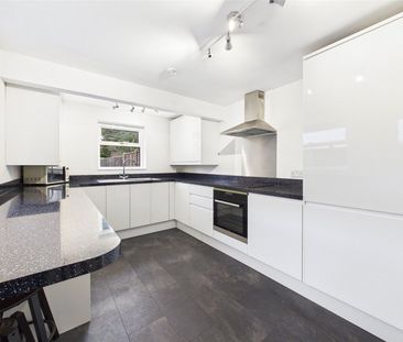 Edgar Road, Yiewsley, West Drayton, UB7 - Photo 6