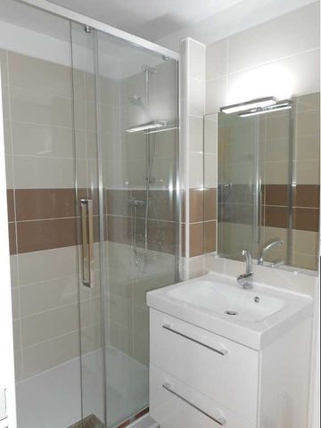 Location Appartement 1 pièce 28m² MONTPELLIER 34090 - Photo 4