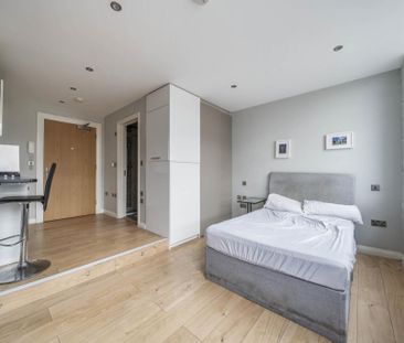 Studio to rent - Photo 4