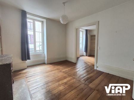 LIMOGES GRAND T2 DE 69 m² HYPER CENTRE VILLE - Photo 2