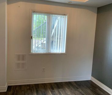 For Lease - 5035 Oscar Peterson Boulevard Unit# 110, Mississauga, O... - Photo 3