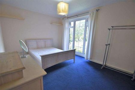 Highfield, SO17 - Photo 4