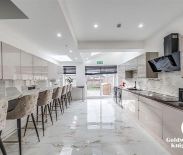 1 bedroom in a house share to rent - Photo 6