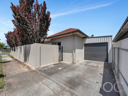 Open the Door to Style, Security, and Location in Woodville South - Photo 4