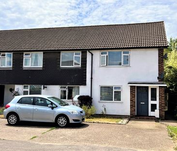 Chertsey Road, Byfleet, Surrey, KT14 - Photo 1