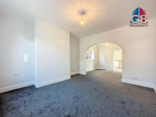 2 bedroom end of terrace house to rent - Photo 1