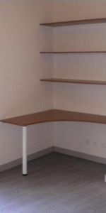 Location Appartement 1 pièce 25m² AUBENAS 07200 - Photo 4