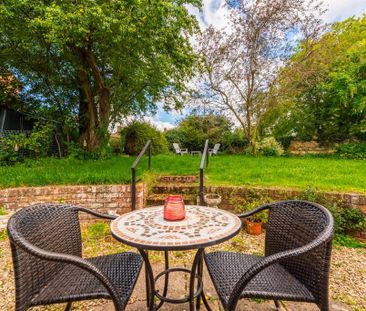 2 bedroom detached house to rent - Photo 6