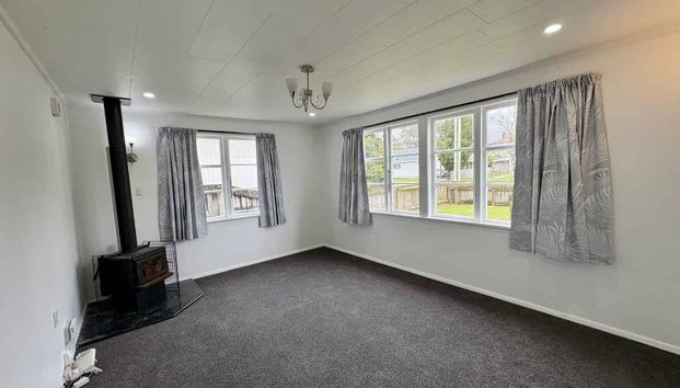 Spacious 2 Bedroom House in Taita - Photo 1