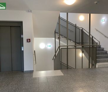 Modernes Wohnen mit hochwertiger Ausstattung im MARKHOF! Küchenhalb... - Photo 3