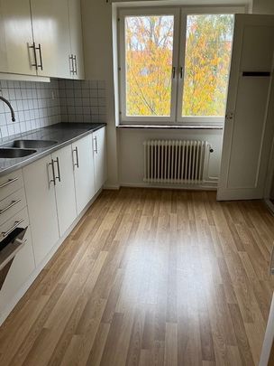 Övre Eneborgsvägen 19 - Foto 1