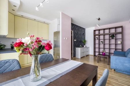 Wolne od zaraz, dla rodziny, z balkonem i garażem 70 m² - Zdjęcie 2