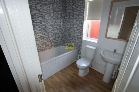 5 bedroom terraced house to rent - Photo 5