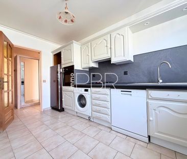 Location Appartement 4 pièces 75m² REIMS 51100 - Photo 5
