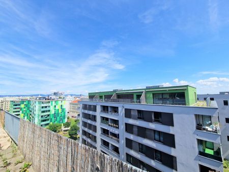 MEGA-TERRASSE!!! ++ DG-LOFT-Apartment mit fantastischem Weitblick!! - Photo 2