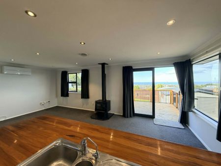 Charming Halfway Bush Rental Awaits You - Photo 3