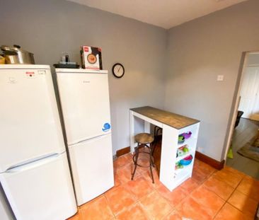 5 bedroom house share to rent - Photo 3