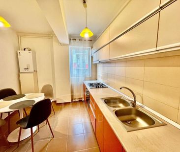 Apartament de inchiriat - Photo 3