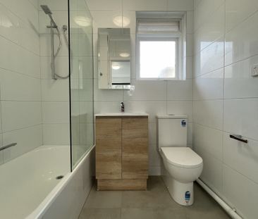 8 / 17 Dunoon Street, Murrumbeena - Photo 4