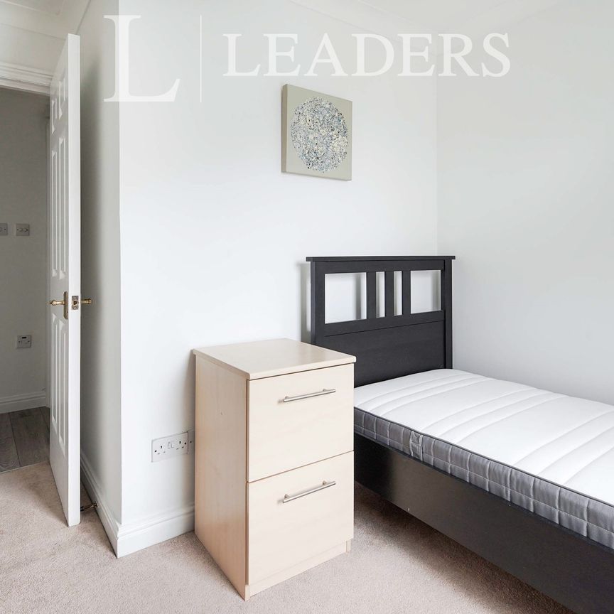 2 bedroom apartment to rent Portside, Brighton Marina Village, Brighton, BN2 - Photo 1