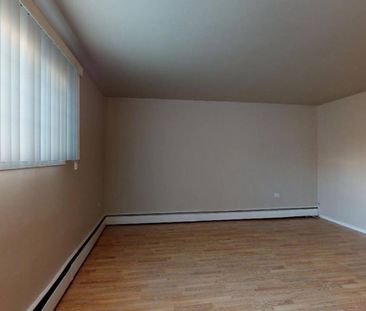 Ivy Manor Apartment Rentals - Photo 1