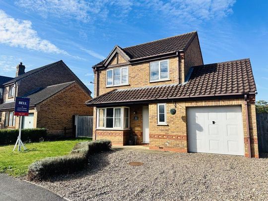 3 bedroom detached house to rent - Photo 1