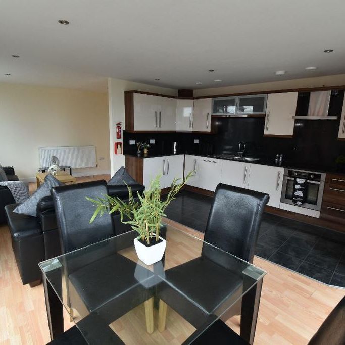 5 bedroom apartment to rent - Photo 1