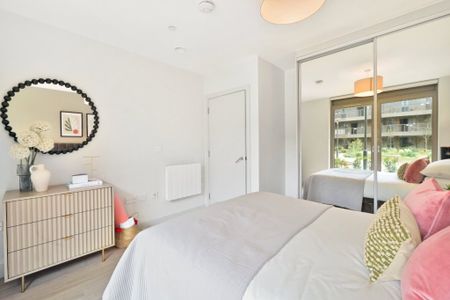 The Oakgate, KT22 7RZ, Surrey - Photo 5