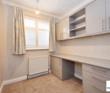 3 bedroom semi-detached house to rent - Photo 5